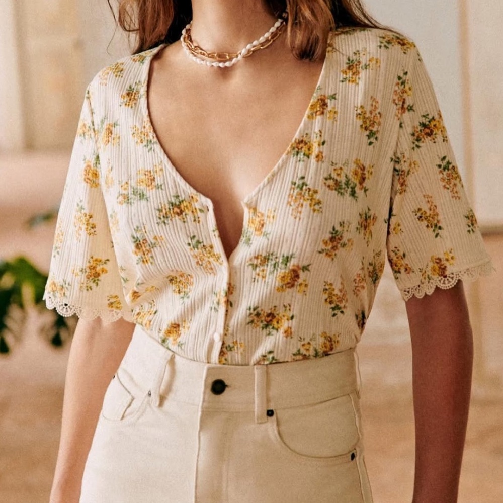 Sezane Célia T-shirt Petites Fleurs - Size XXL